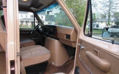 Ford e-350 one ton window van 1987