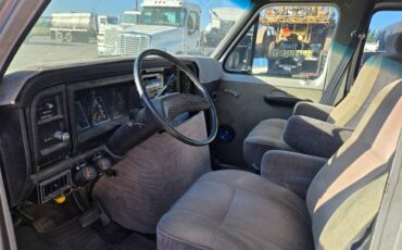 Ford-e100-1983-7