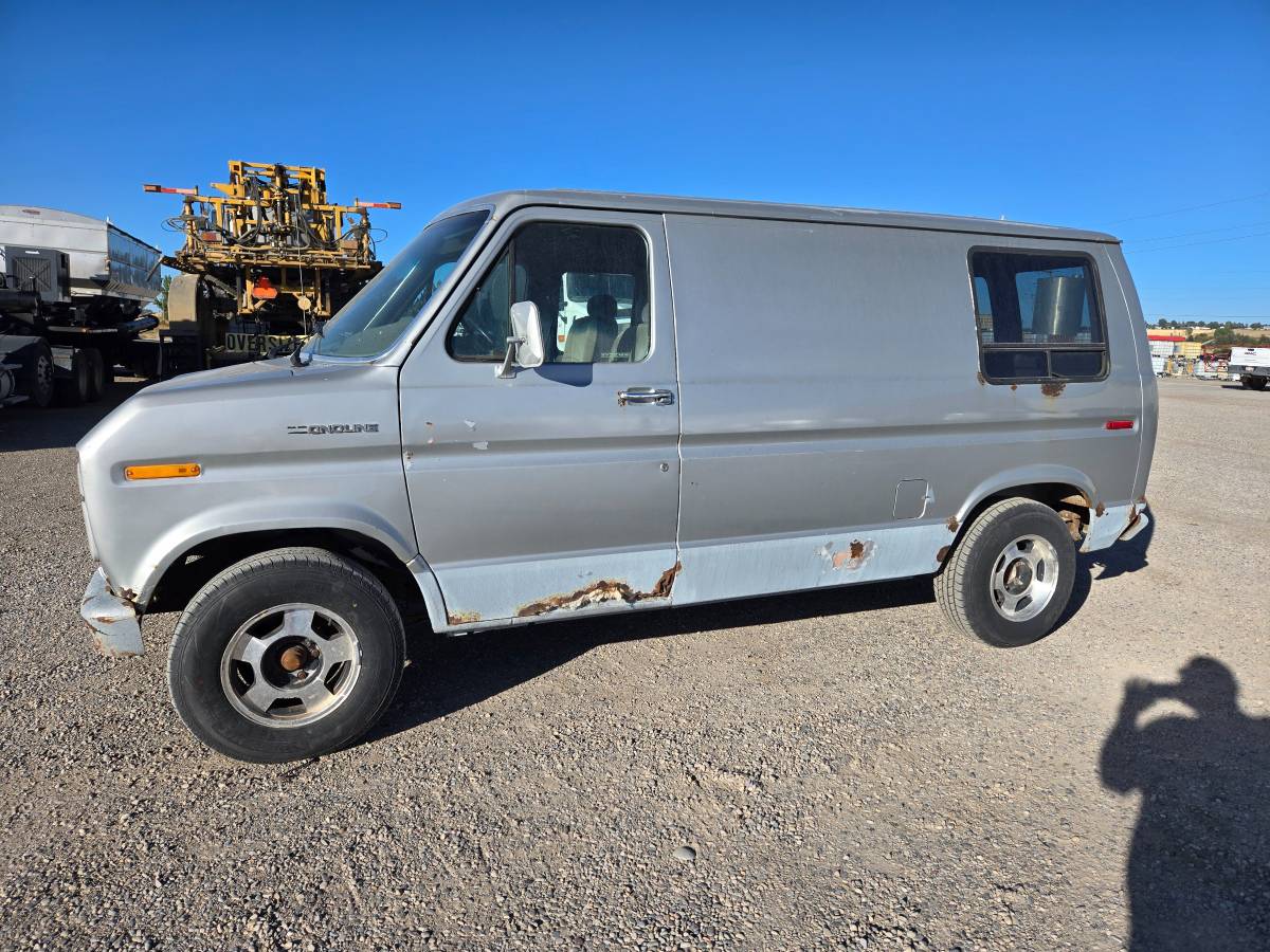 Ford-e100-1983