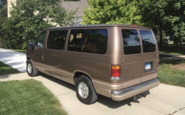 Ford-e150-cargo-van-1993-1