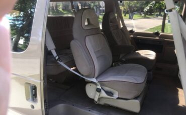 Ford-e150-cargo-van-1993-5