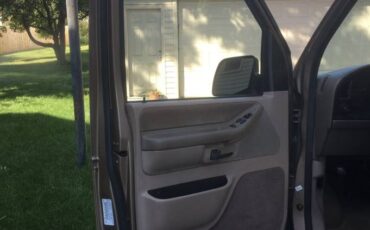 Ford-e150-cargo-van-1993-9