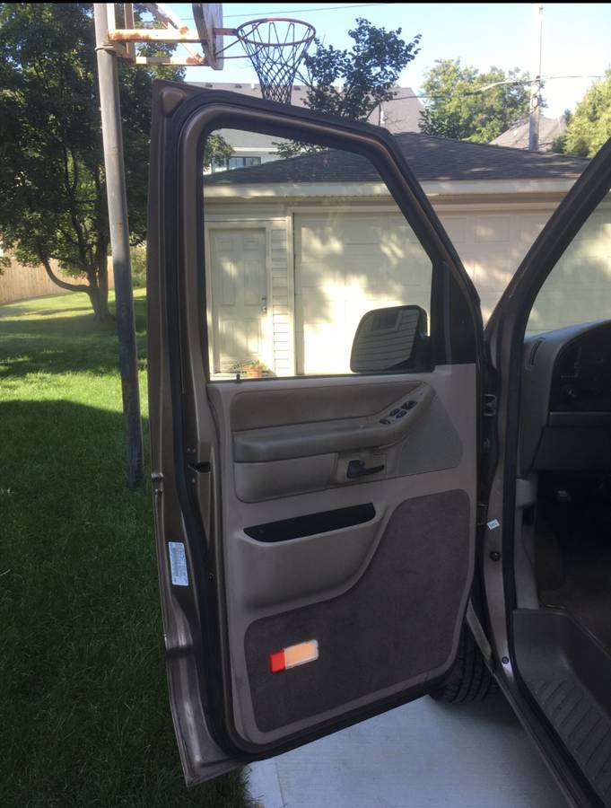Ford-e150-cargo-van-1993-9