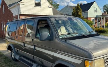 Ford-e150-conversion-van-1993-4