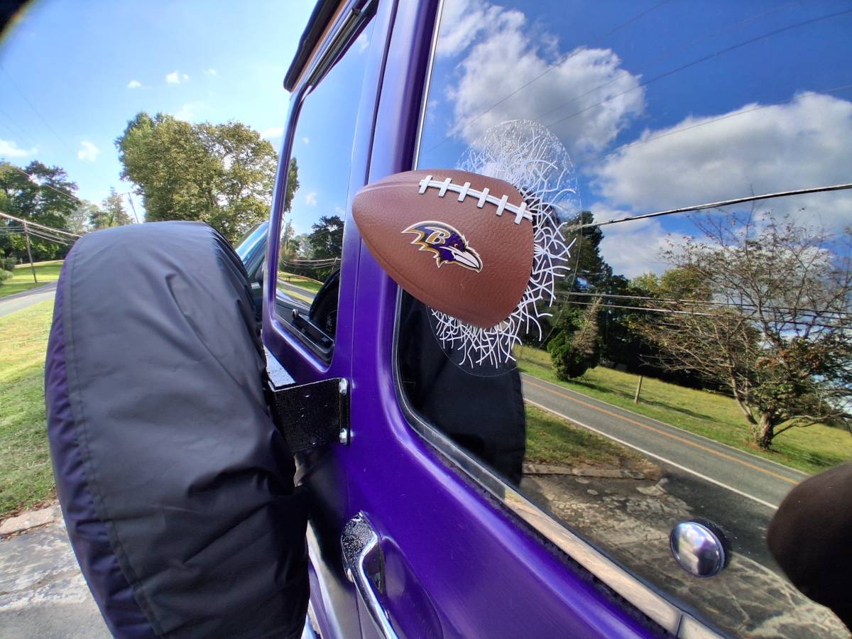 Ford-e250-econoline-1984-purple-9
