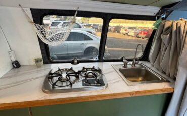 Ford-e250-econoline-camper-van-1978-blue-1