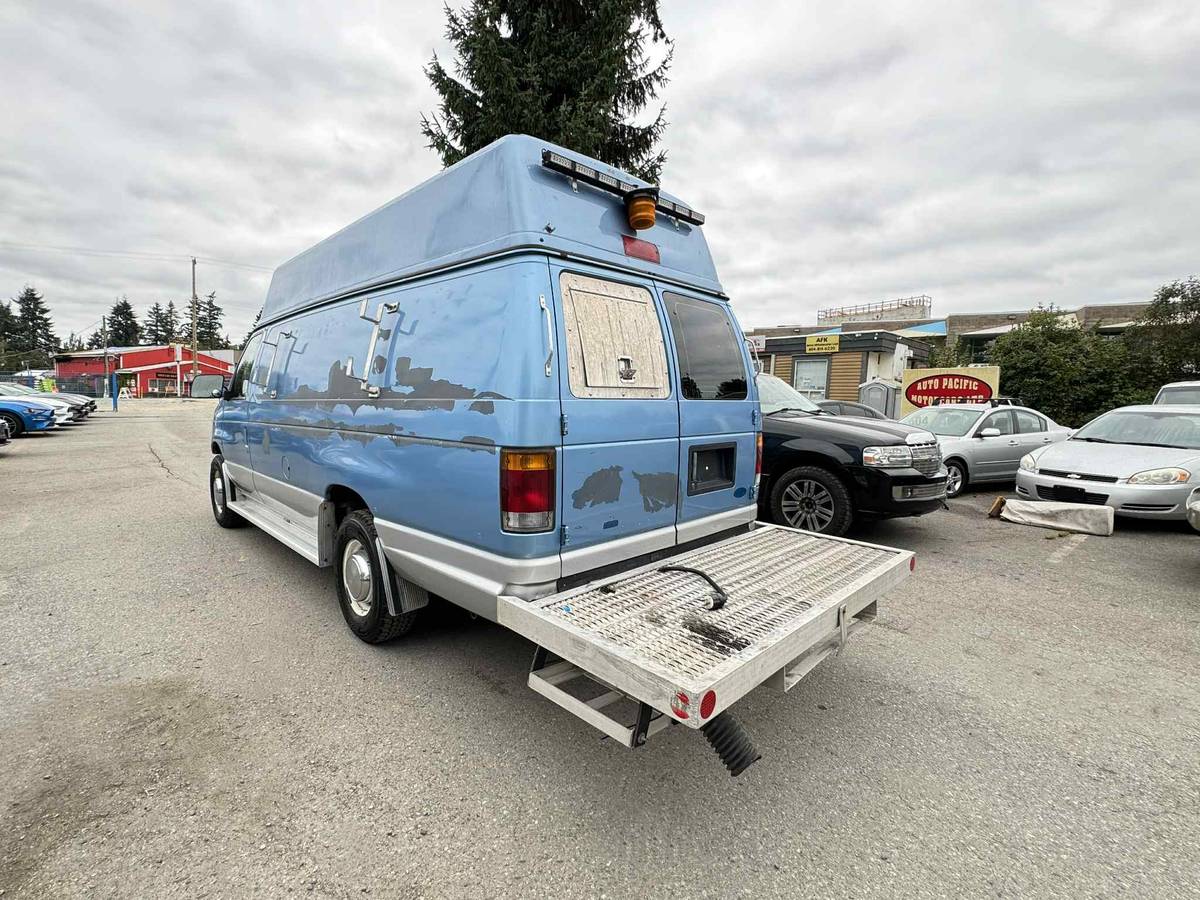 Ford-e250-econoline-cargo-van-1993-blue-5