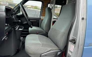 Ford-e250-econoline-cargo-van-1993-blue-7