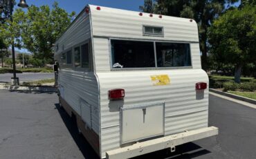 Ford-e300-1971-white-20