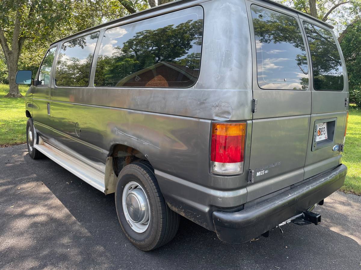 Ford-e350-1994-grey-1