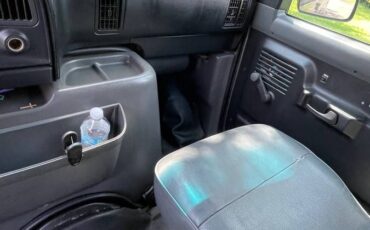 Ford-e350-1994-grey-10