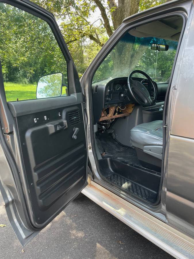 Ford-e350-1994-grey-5