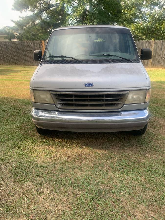 Ford-e350-club-wagon-1995-silver-1