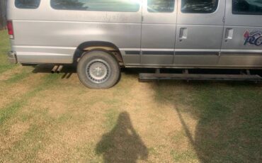Ford-e350-club-wagon-1995-silver-2