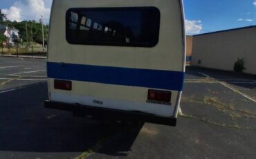 Ford-e350-shuttle-bus-1990-white-2