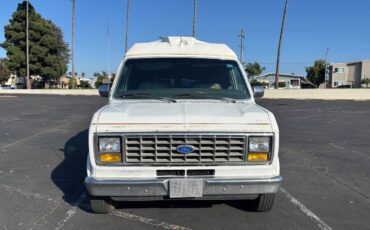 Ford-econoline-150-1990-white-3