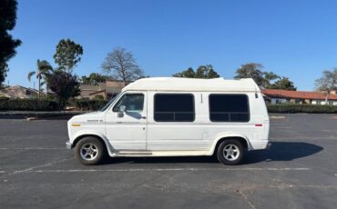 Ford-econoline-150-1990-white