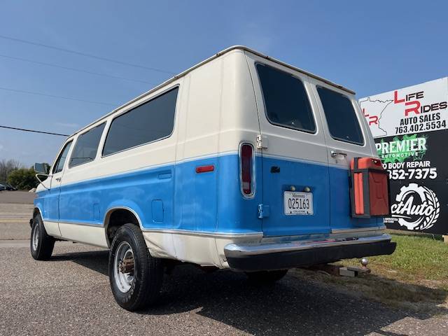 Ford-econoline-e350-1991-10