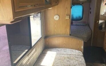 Ford-econoline-e350-1993-white-10