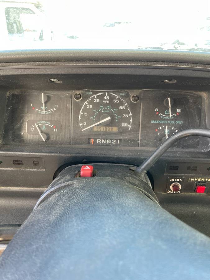 Ford-econoline-e350-1993-white-14