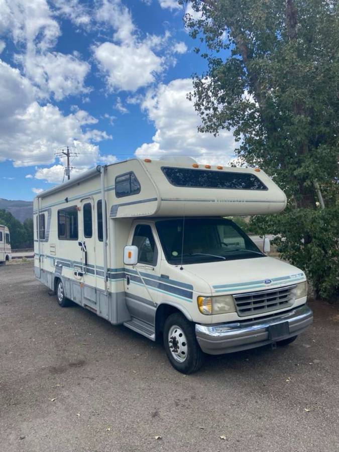 Ford-econoline-e350-1993-white-17