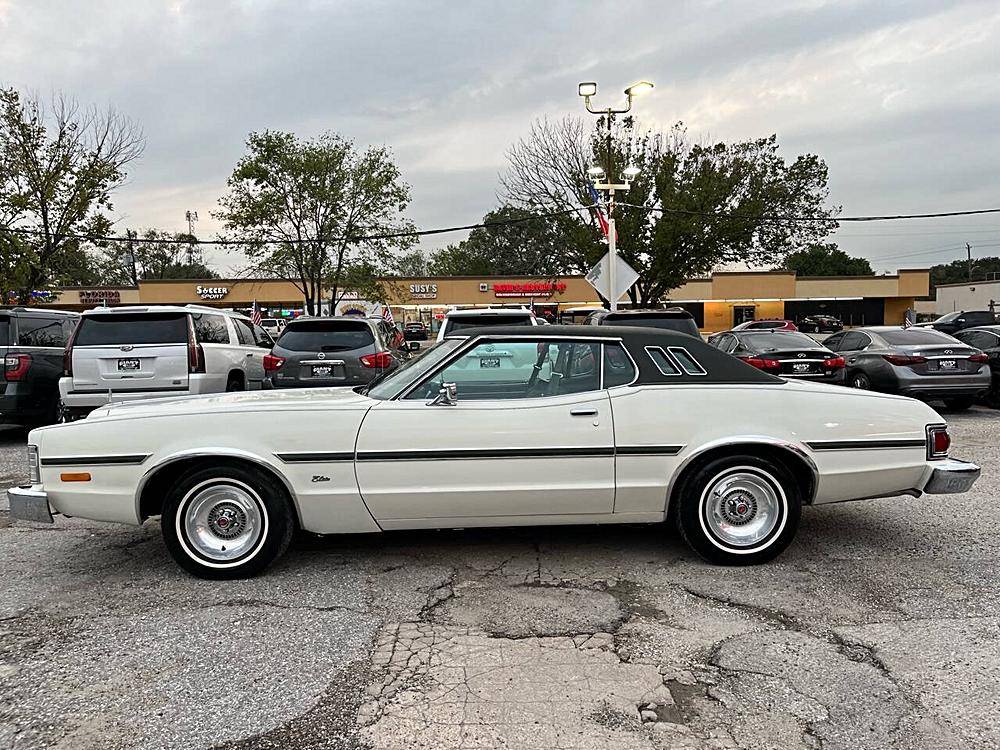 Ford-elite-1975-white-3