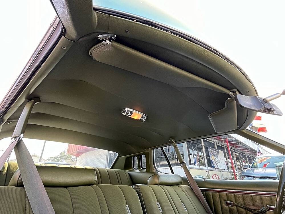 Ford-elite-1975-white-6