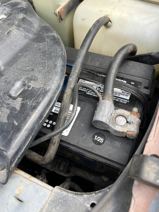 Ford-escape-diesel-1990-brown-14