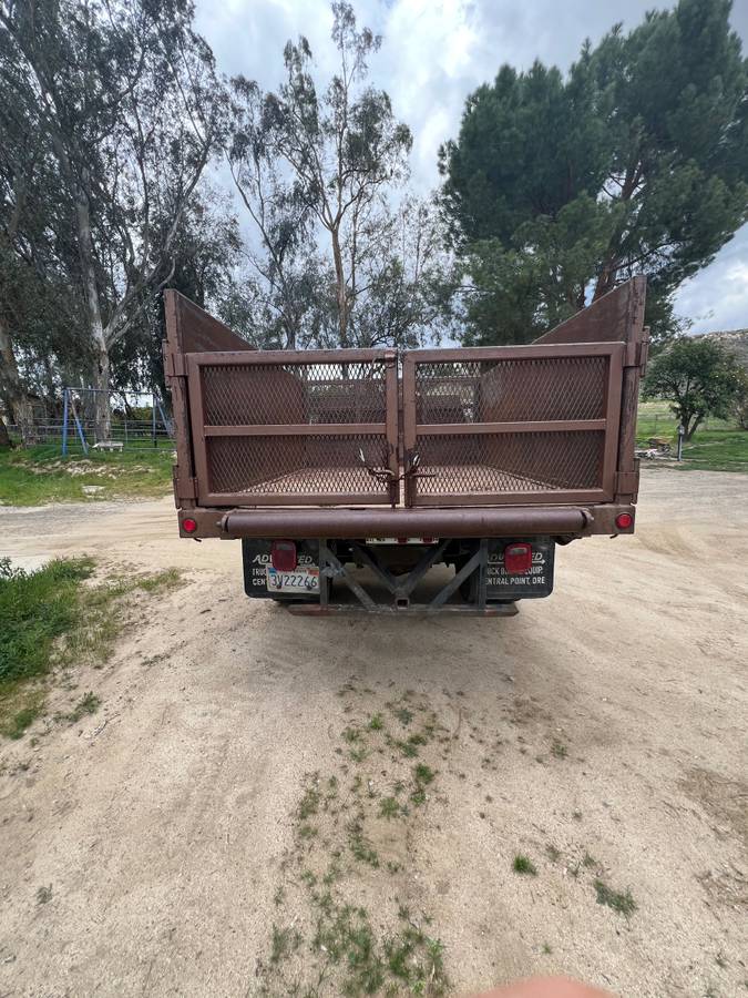 Ford-escape-diesel-1990-brown-3