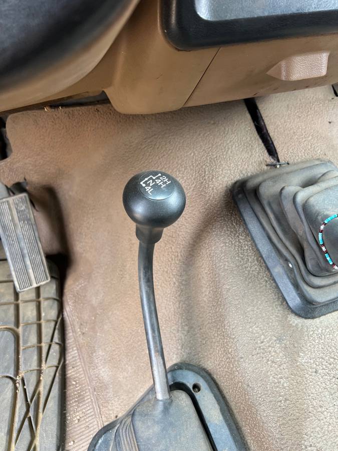 Ford-escape-diesel-1990-brown-7