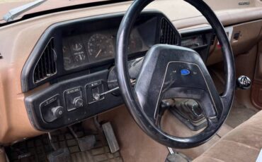 Ford-escape-diesel-1990-brown-9