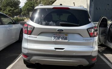 Ford-escape-titanium-1967-grey-3