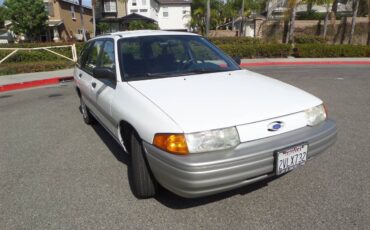 Ford-escort-lx-wagon-1991-white-2