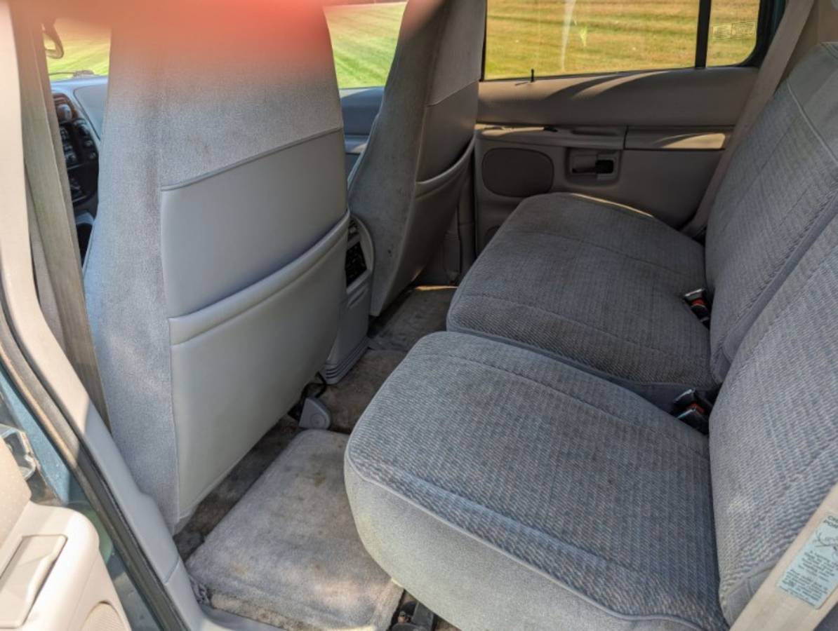 Ford-explorer-1995-green-9