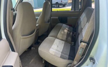Ford-explorer-eddie-bauer-4-x-4-1991-white-5