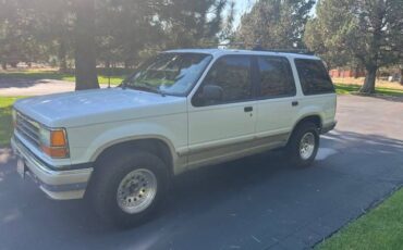 Ford-explorer-eddie-bauer-4-x-4-1991-white-6