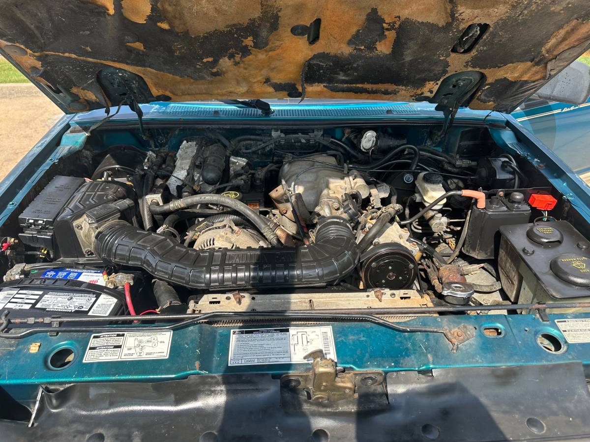 Ford-explorer-eddie-bauer-4x4-1994-2