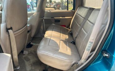 Ford-explorer-eddie-bauer-4x4-1994-3