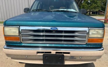 Ford-explorer-eddie-bauer-4x4-1994-5