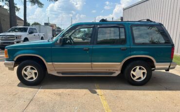 Ford-explorer-eddie-bauer-4x4-1994-8