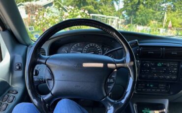 Ford-explorer-eddie-bauer-4x4-1995-green-14