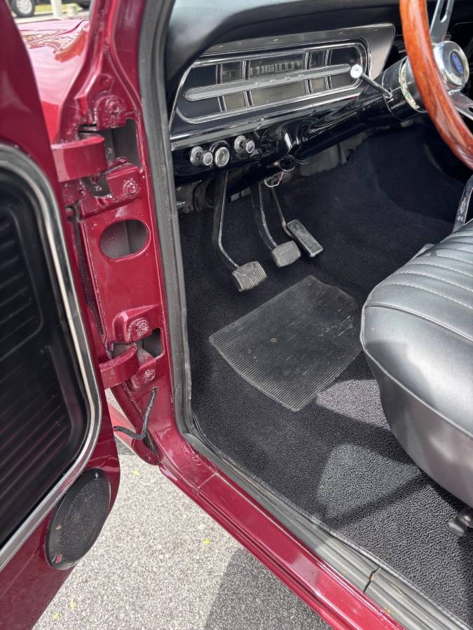 Ford-f-100-1967-custom-10