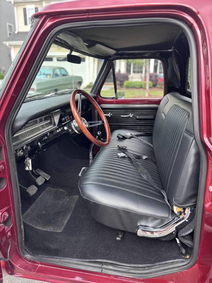 Ford-f-100-1967-custom-11