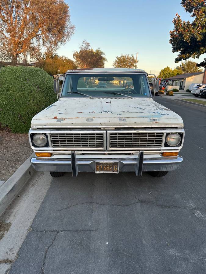 Ford-f-100-ranger-xlt-longbed-1970-white-1
