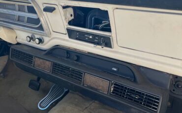 Ford-f-150-1972-11