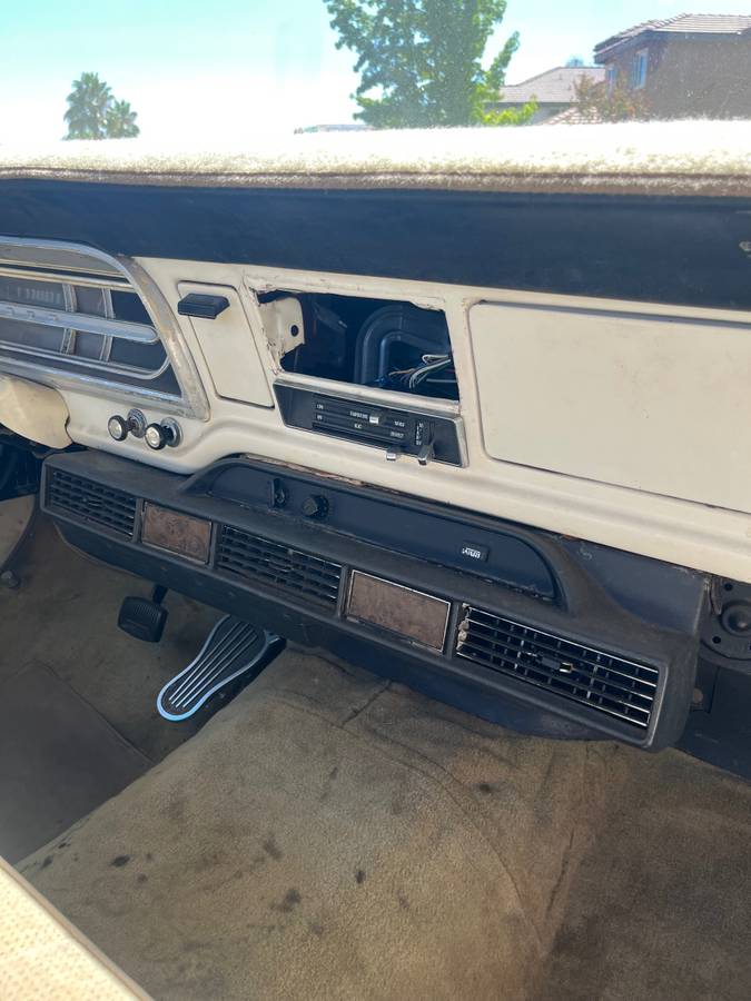 Ford-f-150-1972-11