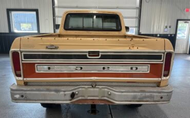 Ford-f-150-1977-custom-4