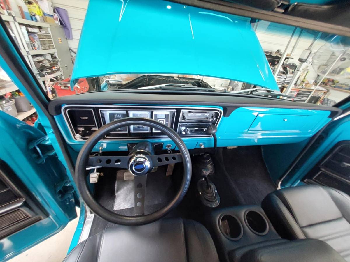 Ford-f-150-1978-blue-18