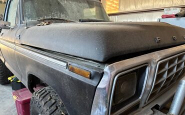 Ford-f-150-1979-black-1