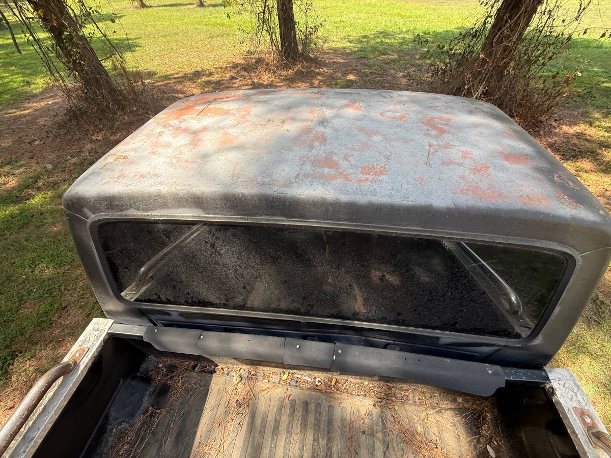 Ford-f-150-1979-black-4